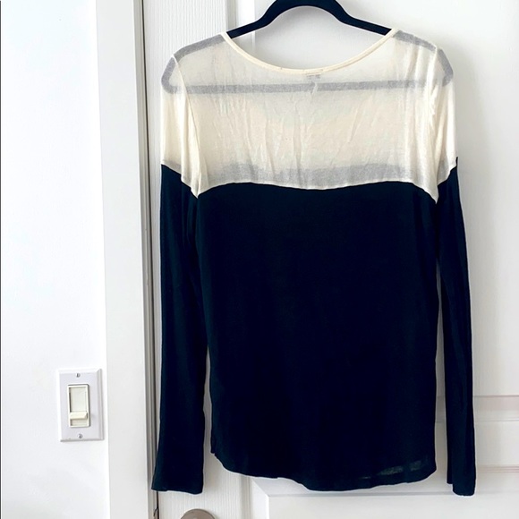 Splendid Black and White Longsleeve - Picture 3 of 3